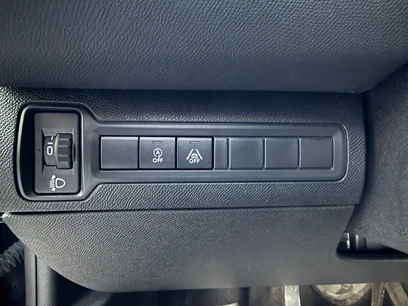 Peugeot 308 17 of 21