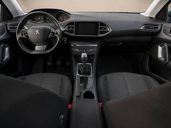 Peugeot 308 11 of 21