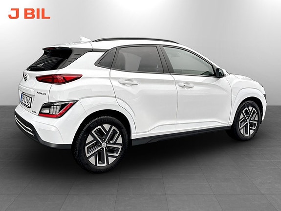 Hyundai Kona 3 of 5