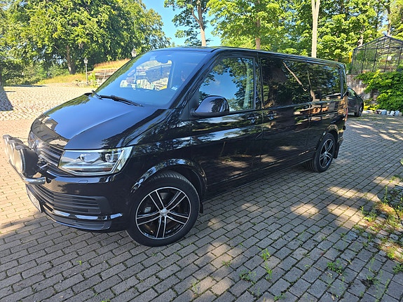 Volkswagen Transporter 2 of 5