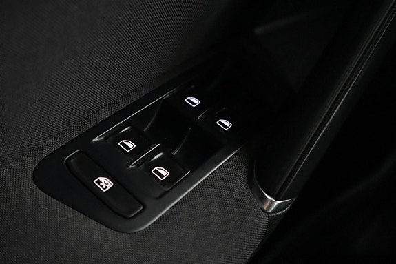 Volkswagen Golf I 21 of 25