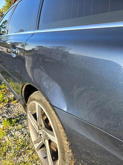 Volvo V70 5 of 5
