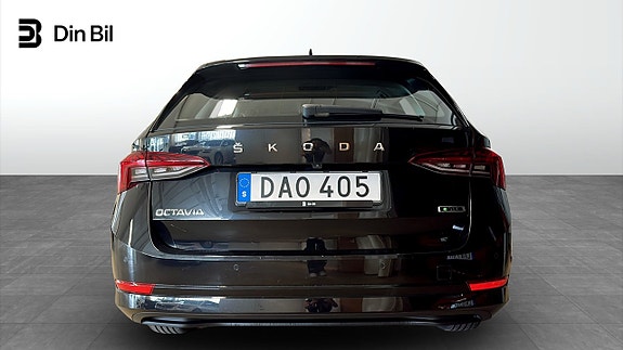 Skoda Octavia 5 of 5