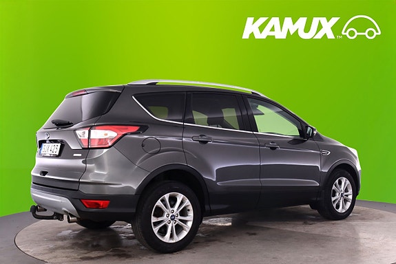 Ford Kuga 2 of 5