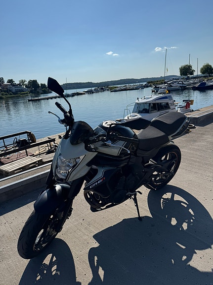 Kawasaki Ninja ER-6N 3 of 5