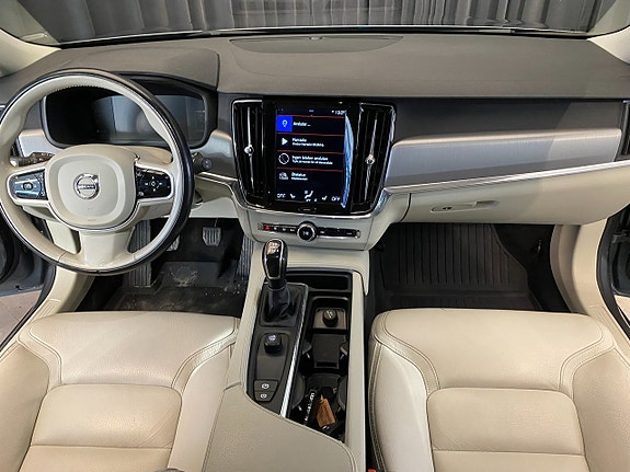 Volvo V90 Cross Country 30 of 30