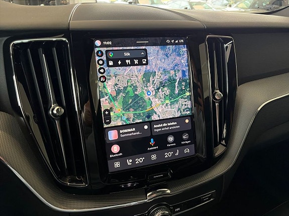 Volvo XC60 14 of 20