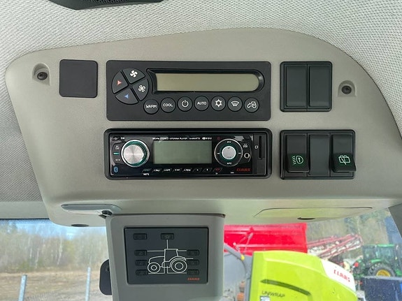 CLAAS Arion 540 Cebis 9 of 10