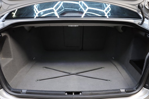 BMW 530i 16 of 21