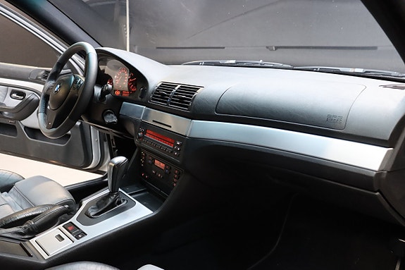 BMW 530i 14 of 21