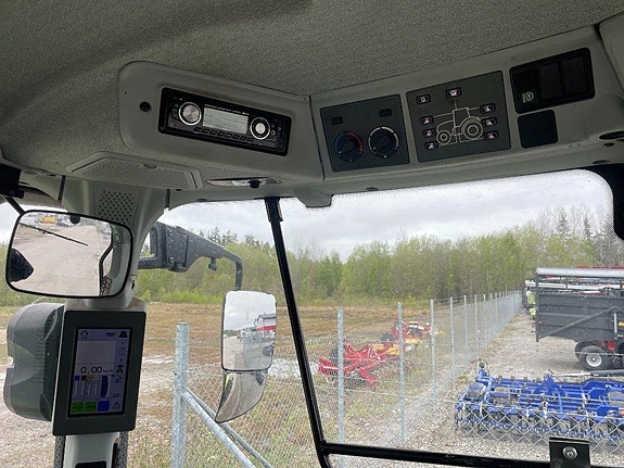 CLAAS Arion 630 Hexashift 10 of 13