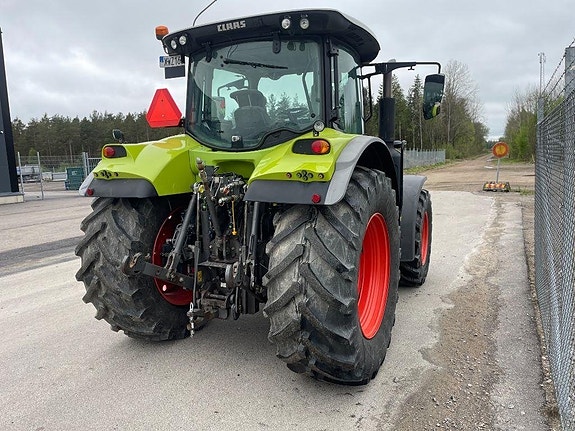CLAAS Arion 630 Hexashift 7 of 13