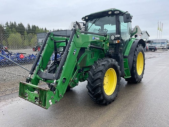 John Deere 6125 R 2 of 9