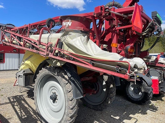 Hardi commander 4400 Twin-24 3 of 5