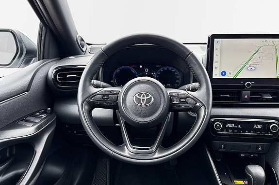 Toyota Yaris 9 of 10