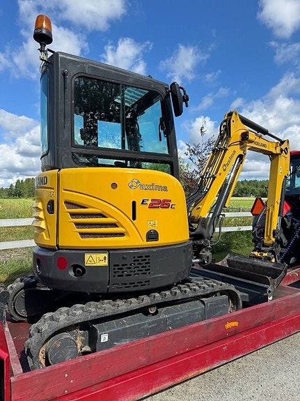 New Holland E 26 C 4 of 5