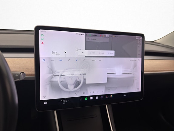 Tesla Model 3 21 of 30
