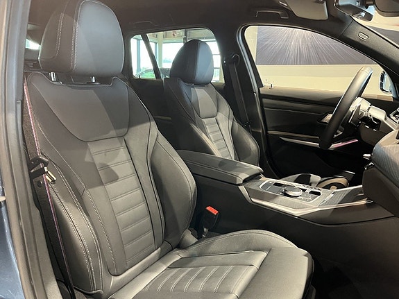 BMW M340i 16 of 22