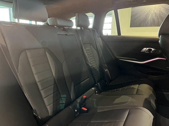 BMW M340i 18 of 22
