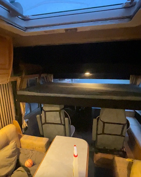 Fiat Husbil uthyres | 4 bäddar | Semester & campingliv 4 of 5