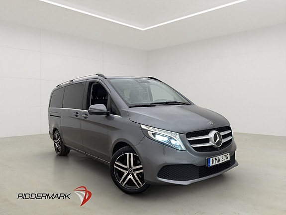 Mercedes-Benz V300 d 3 of 30
