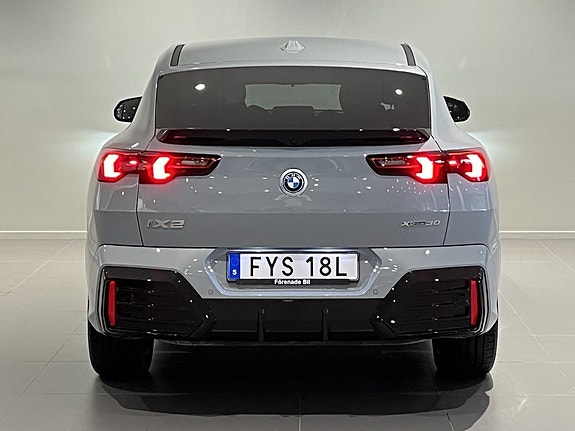 BMW iX2 4 of 20