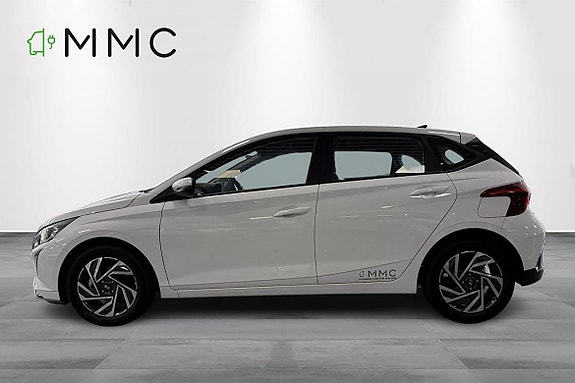 Hyundai i20 3 of 10
