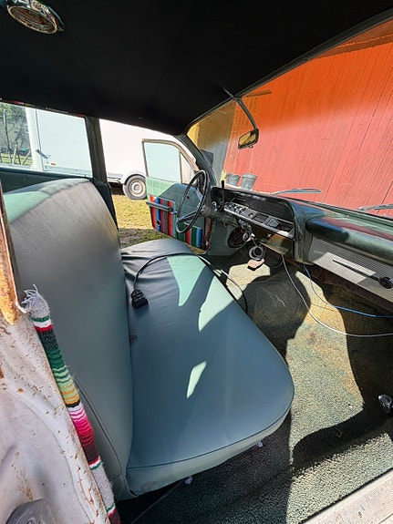 Chevrolet Impala 4 of 4