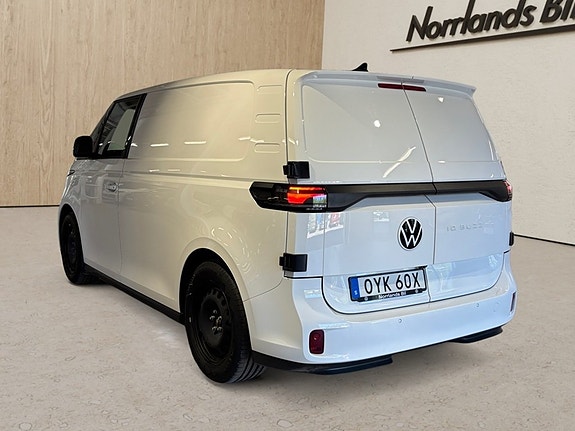 Volkswagen ID. Buzz 3 of 8