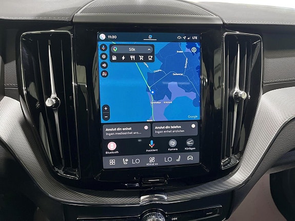 Volvo XC60 11 of 25