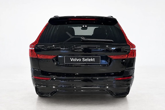 Volvo XC60 23 of 25