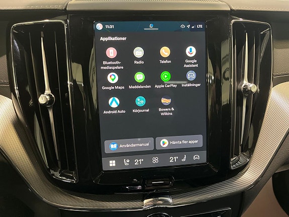 Volvo XC60 13 of 25
