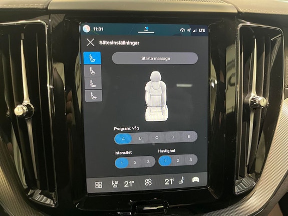Volvo XC60 14 of 25