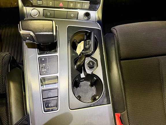 Audi A6 15 of 17