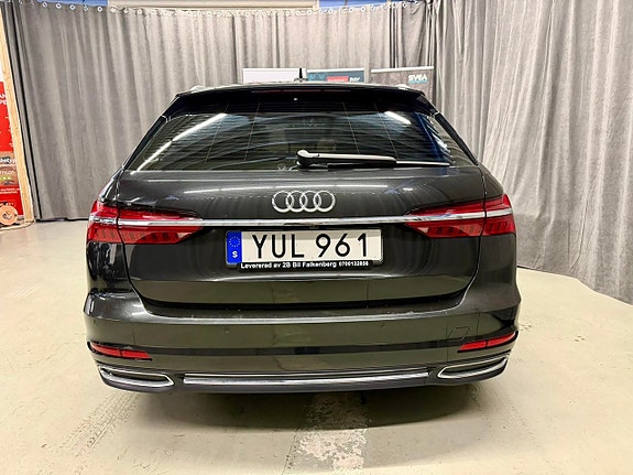 Audi A6 6 of 17