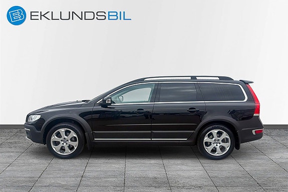 Volvo XC70 9 of 17