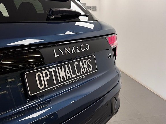Lynk & Co 01 16 of 18
