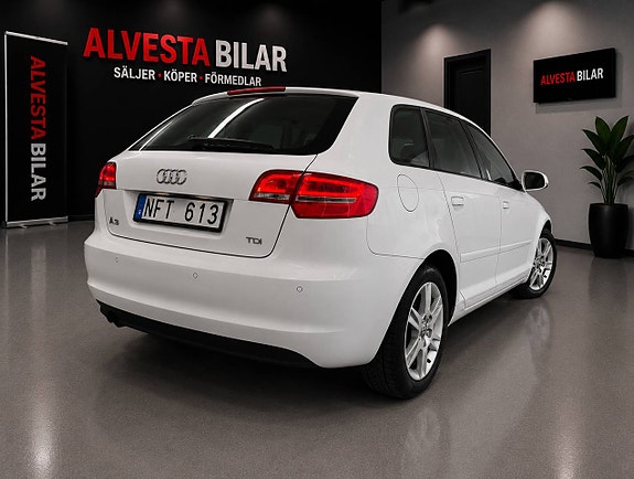 Audi A3 4 of 10