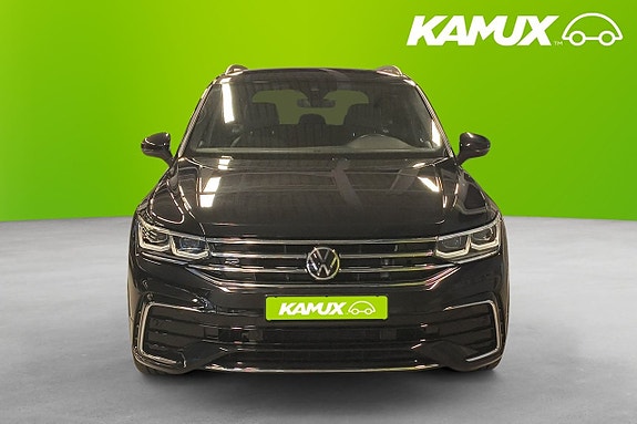 Volkswagen Tiguan 6 of 26