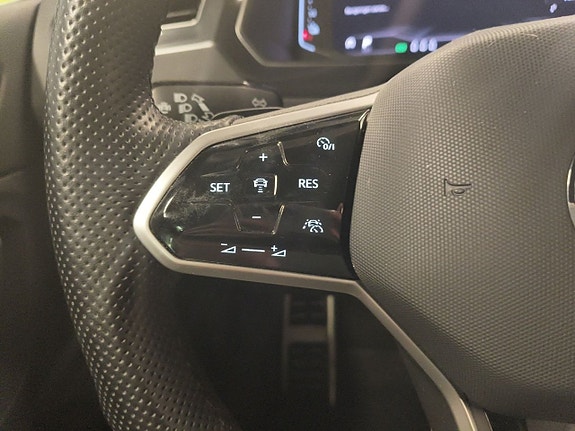 Volkswagen Tiguan 24 of 26