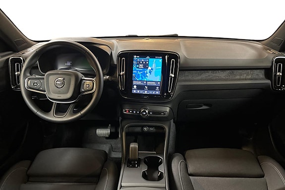 Volvo EC40 9 of 14