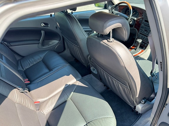 Saab 9-5 5 of 5