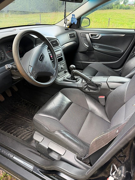 Volvo S60 4 of 4