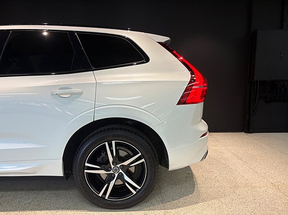 Volvo XC60 8 of 14