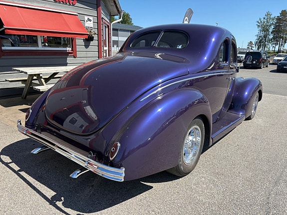Ford Standard 3 of 5