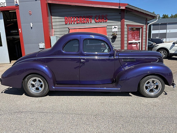 Ford Standard 2 of 5