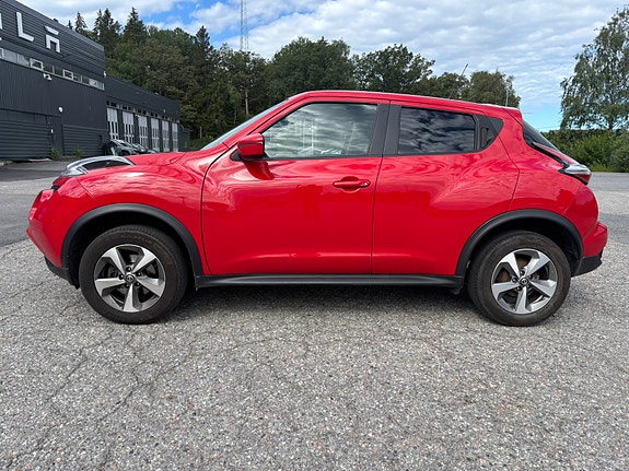Nissan Juke 2 of 5