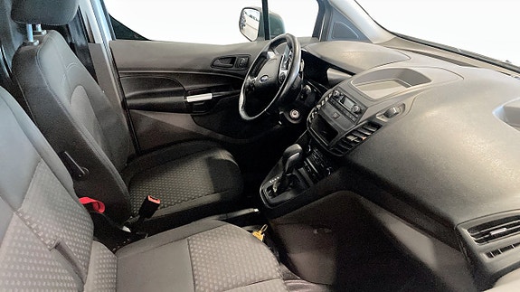 Ford Transit Connect 3 of 9