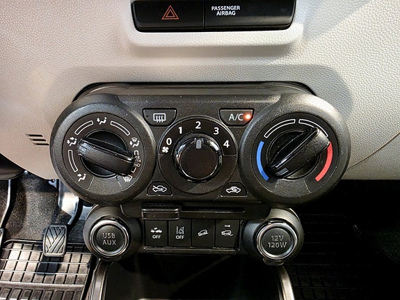 Suzuki Ignis 10 of 21
