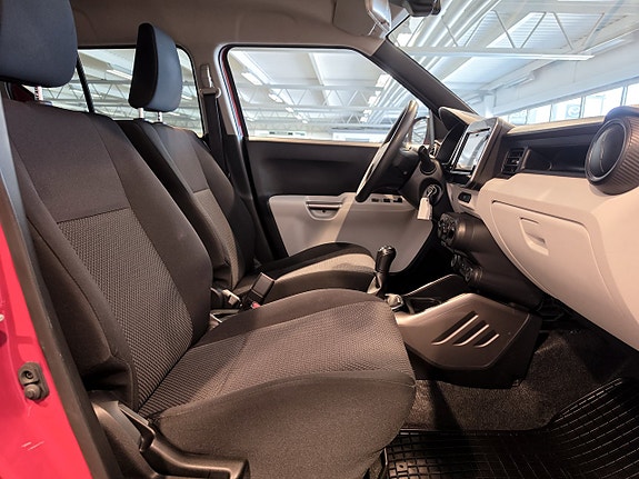 Suzuki Ignis 7 of 21